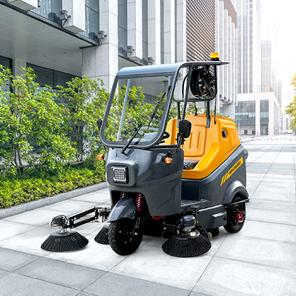MN-S130多功能清掃車(chē)