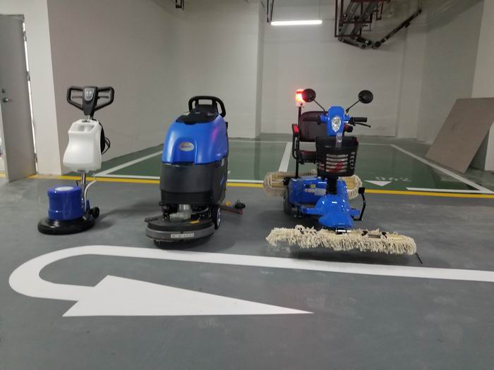 西安清潔設(shè)備洗地機(jī)單擦